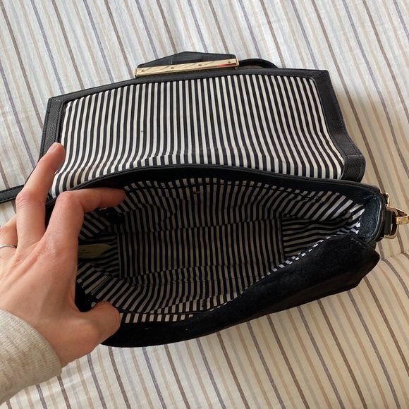 Kate Spade Carmel Court Kaela Shoulder Bag - Picture 7 of 15